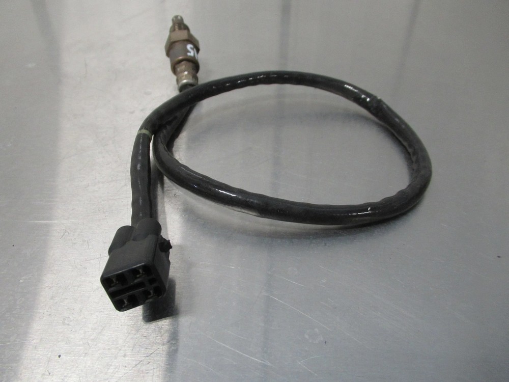 EB1445 2022 22 YAMAHA MT-10 O2 OXYGEN SENSOR 2