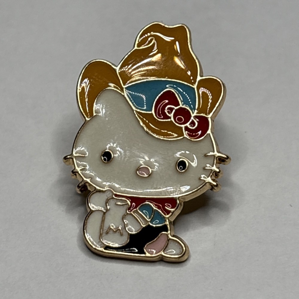 Lapel Pin - Hello Kitty S89