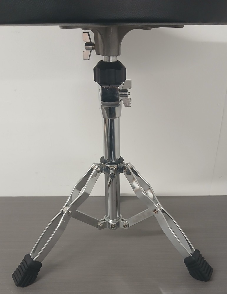 #845 Double Braced Solid Saddle Drum Throne Stool Padded Seat Chrome Black