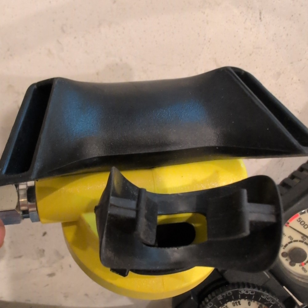 US DIVERS REGULATOR SET