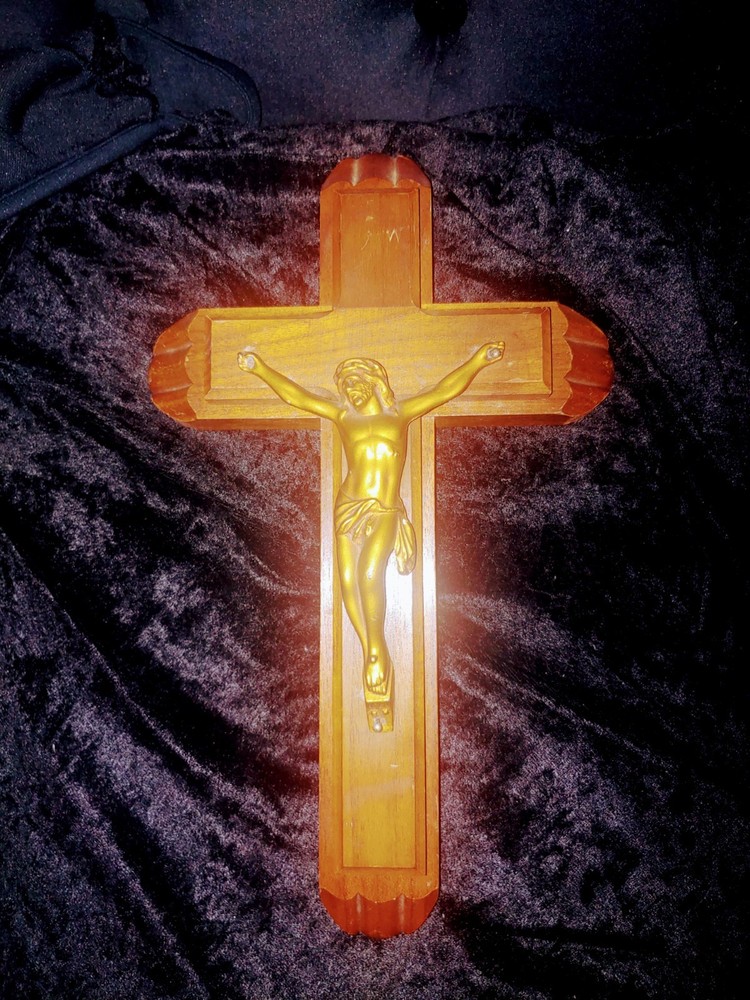 HAUNTED  ACTIVE Spirit Last Rights Cross " William"