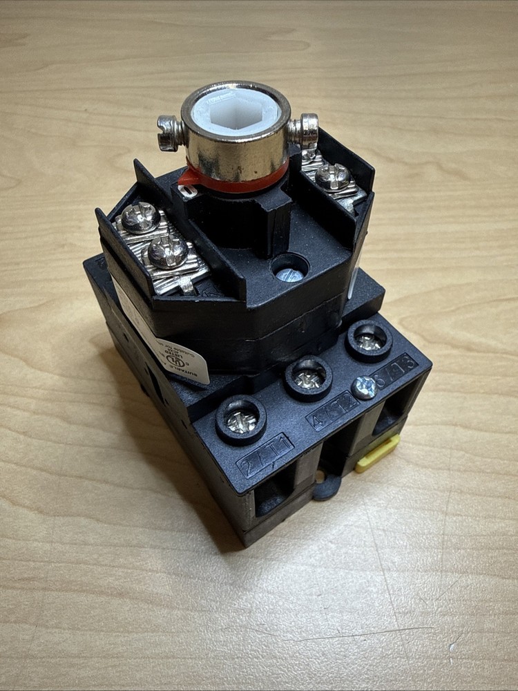 NEW! C3 Controls PDS2-330 Disconnect Switch