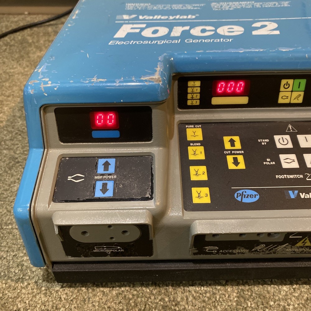 Valleylab Force 2 Electrosurgery Electrosurgical Generator Powers On!