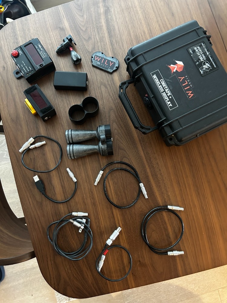 Cinematography Electronics Cinetape Measure System with Wireless Display