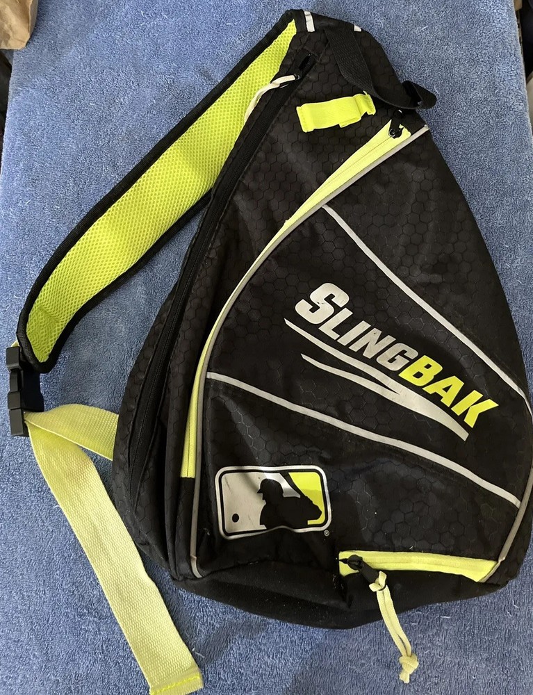 Franklin Sports MLB Sling Back Bag