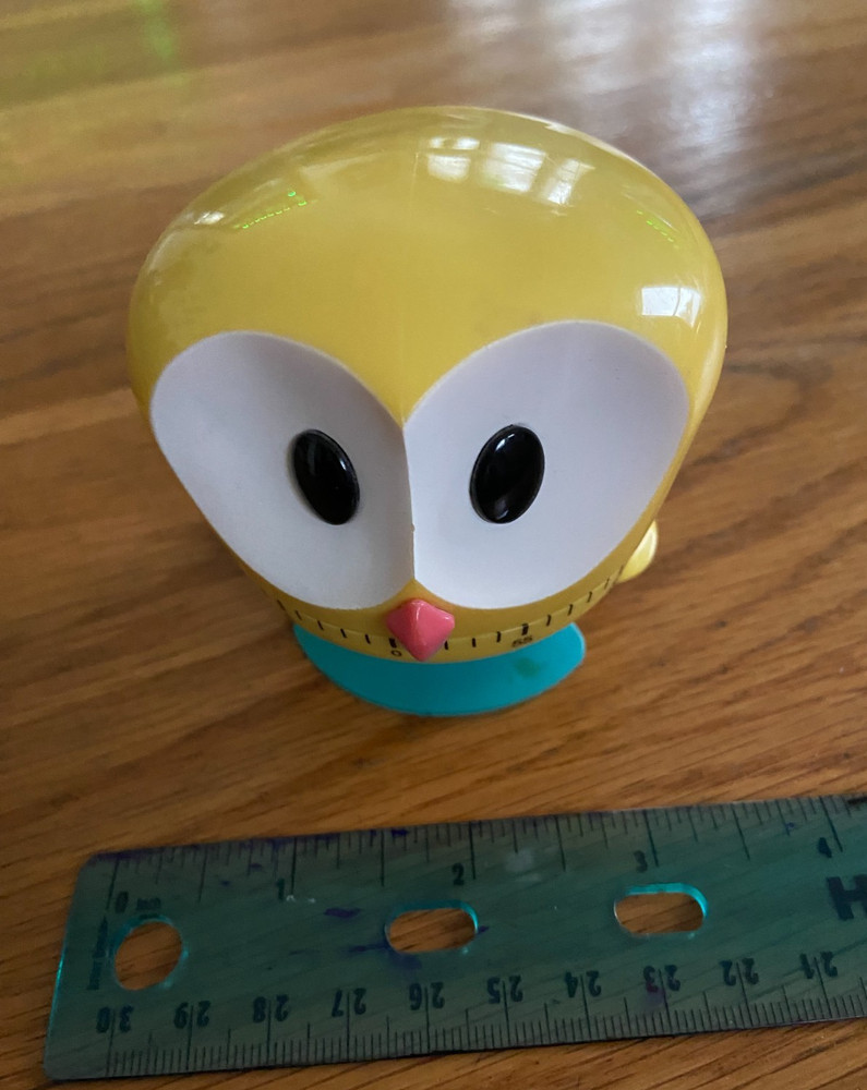 Kikkerland 1- Hour Kitchen Timer Yellow OWLET. Works