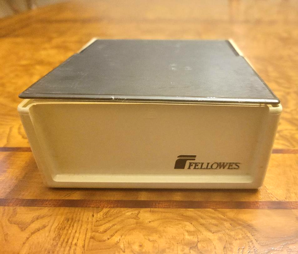 Fellowes 3-1/2” Diskette File Holder