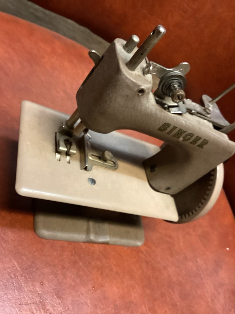 Miniature Singer Sewing Machine