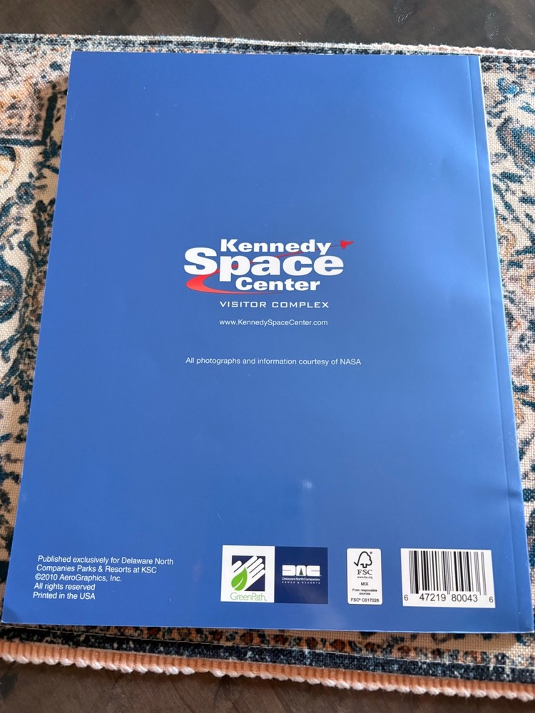 Space Shuttle STS-132 Official Launch Program Book NASA Atlantis