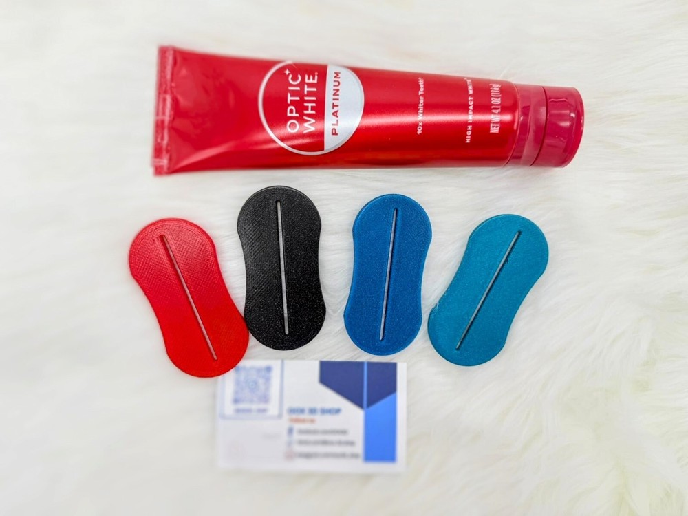 Toothpaste Squeezer 4- Pack  Multicolor