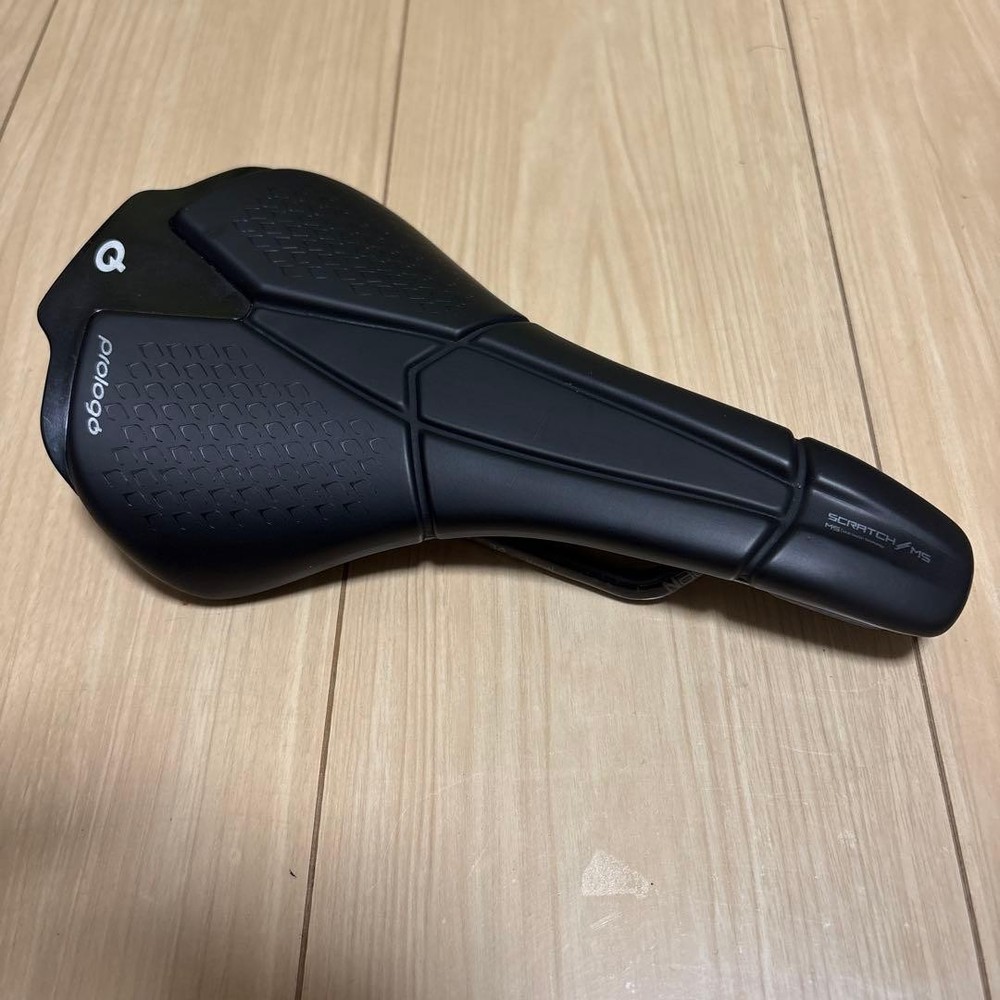 Prologo Scratch M5 Black Saddle Carbon Composite New Condition