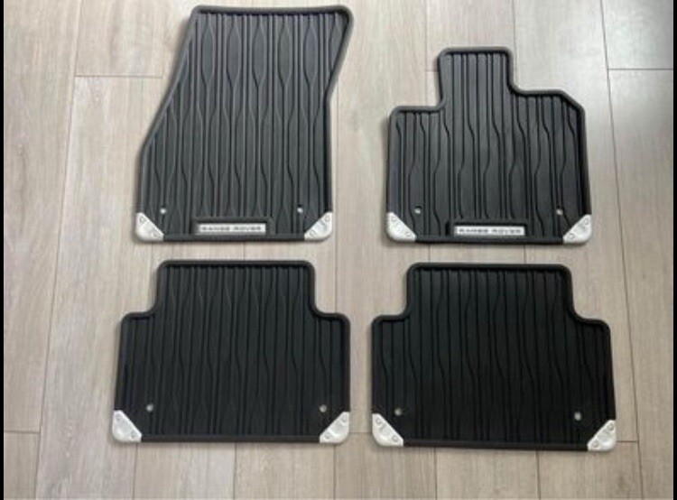 RANGE ROVER EVOQUE L551 FRONT AND REAR DRIVER’s  SIDE  2019+