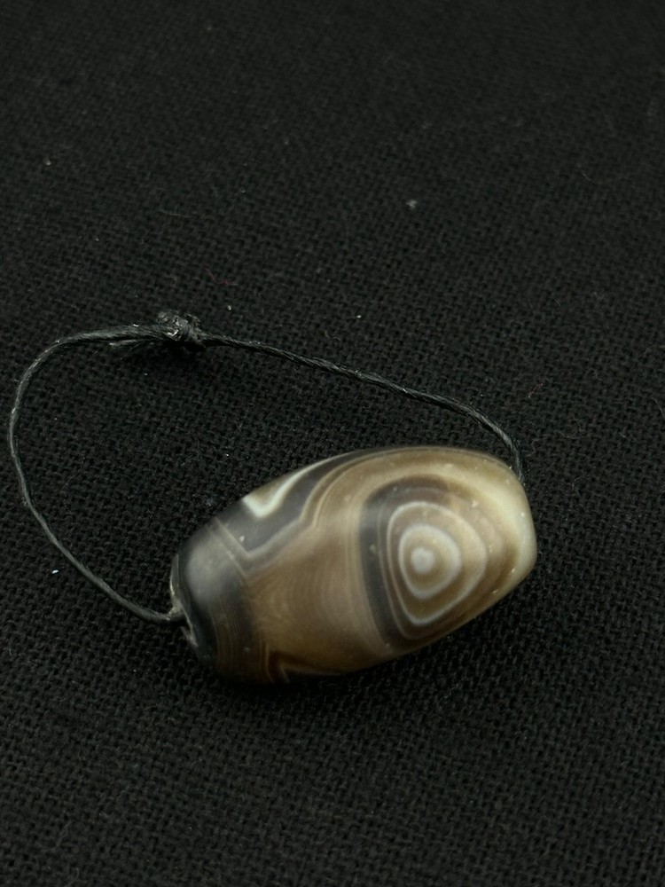 Authentic Ancient Banded Agate Stone Dzi Bead in Good Condition