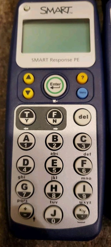 Smart Response SRP-PE-32 PE Interactive Response System 32 Clickers Set UNTESTED