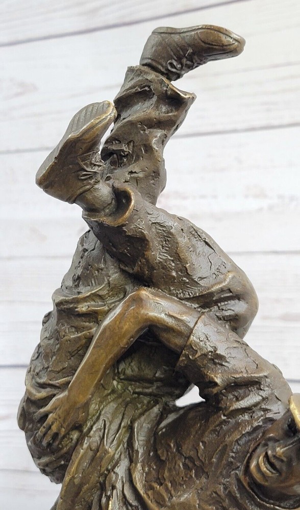Breakdancing Hot Cast Young Man Bronze Sculpture Marble Base Figurine Artwork