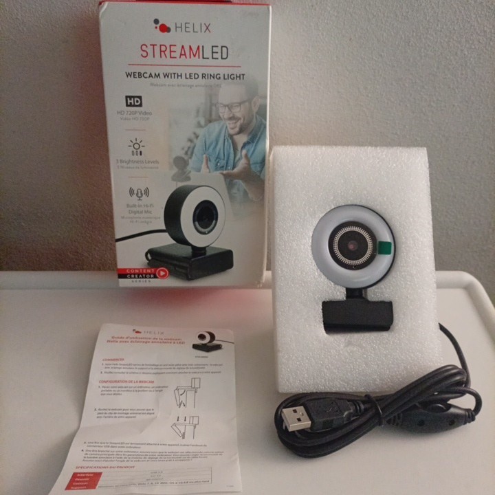 Helix Stream LED Webcam with LED Ring Light Hd 720 P Video Light