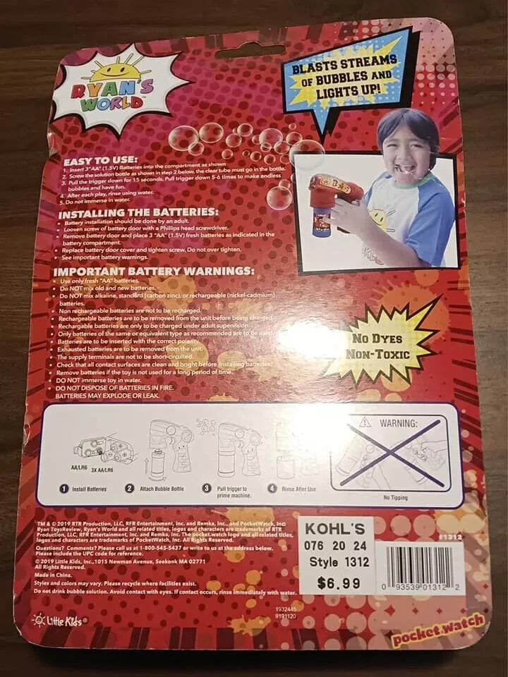 Ryan's World Light Up Bubble Blaster Bubbles Ages 3+ Red