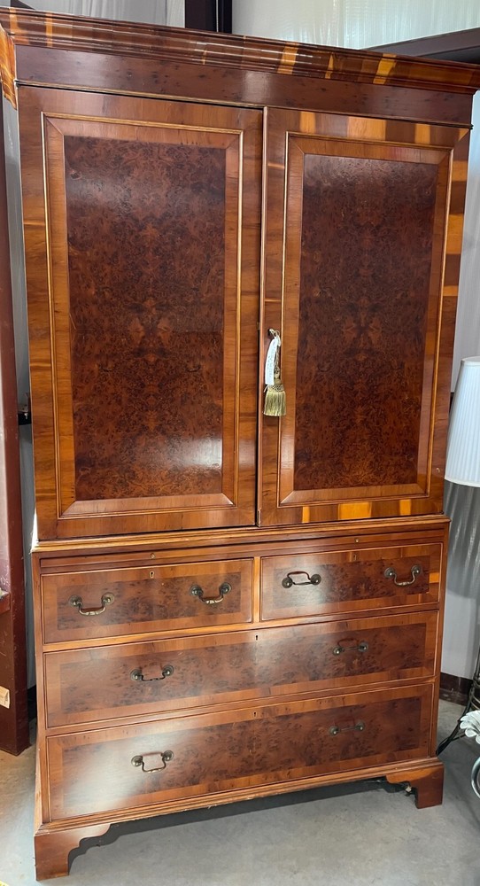 Large Cherry & Walnut Linen Press/Armoire