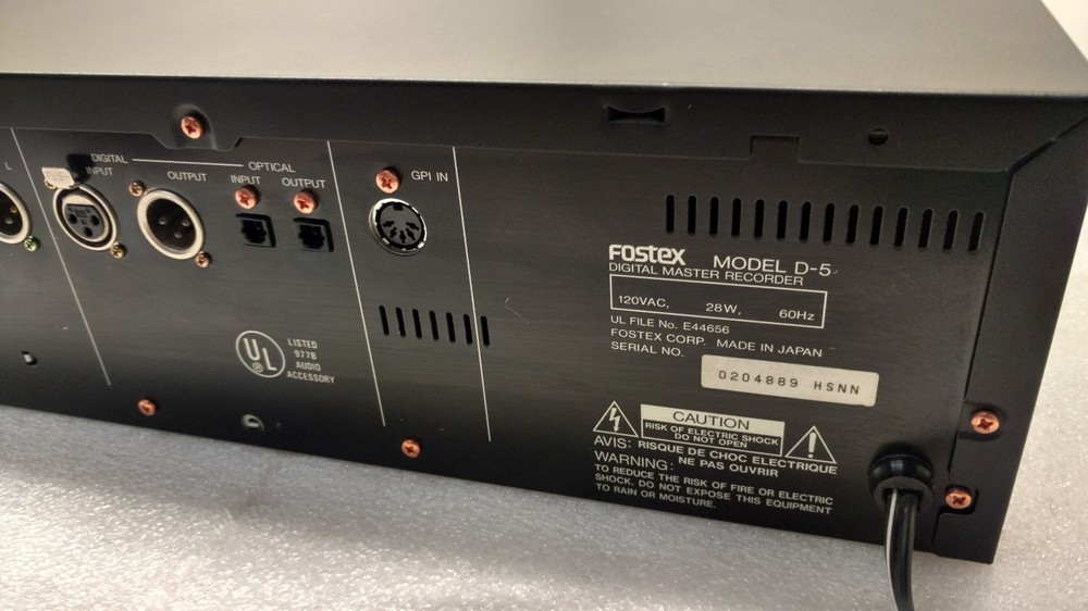 Fostex D-5 Professional Digital Master Recorder