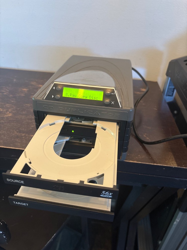 cd duplicator used- no power cord