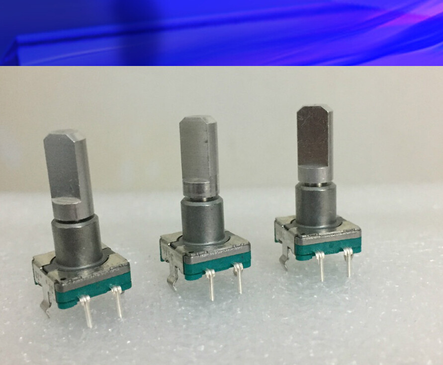 Encoder EC11E09244BS 18 Points 9 Pulses with Switch 20mm Half Shaft 360°