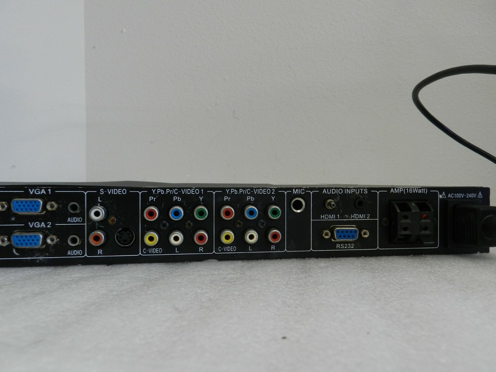 PRESENTATION MANAGEMENT SWITCHER SP-MS73A