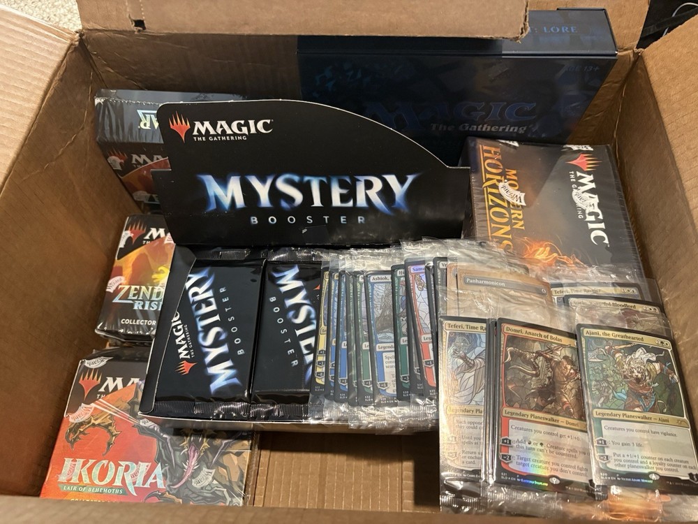 MTG Medium Loot Bundle Magic The Gathering