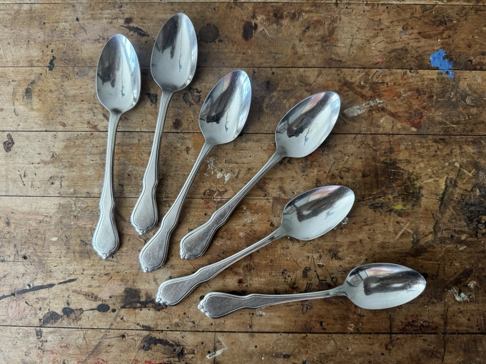 SSS Oneida Trinity Stainless Flatware (set Of 42)