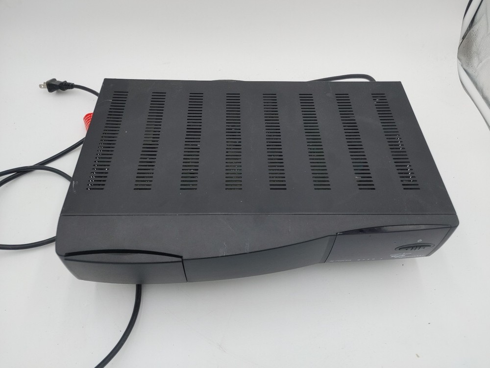 Good Condition Bell ExpressVu 2700A MPEG2 Digital Satelite Receiver Power Tested