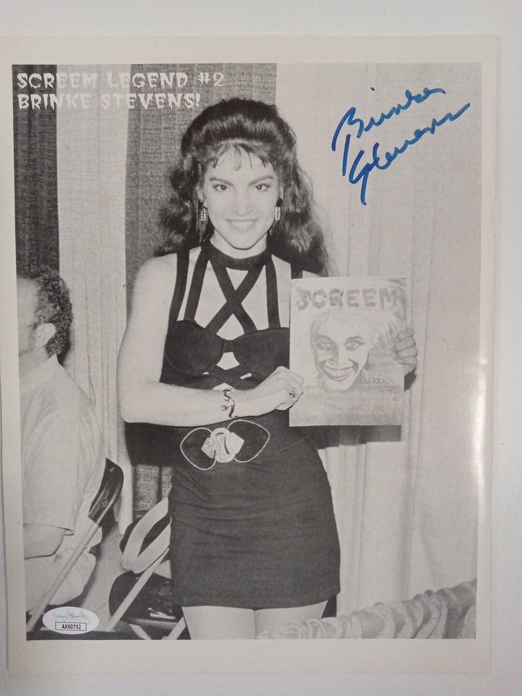 Brinke Stevens Signed 1993 Screem Magazine JSA **