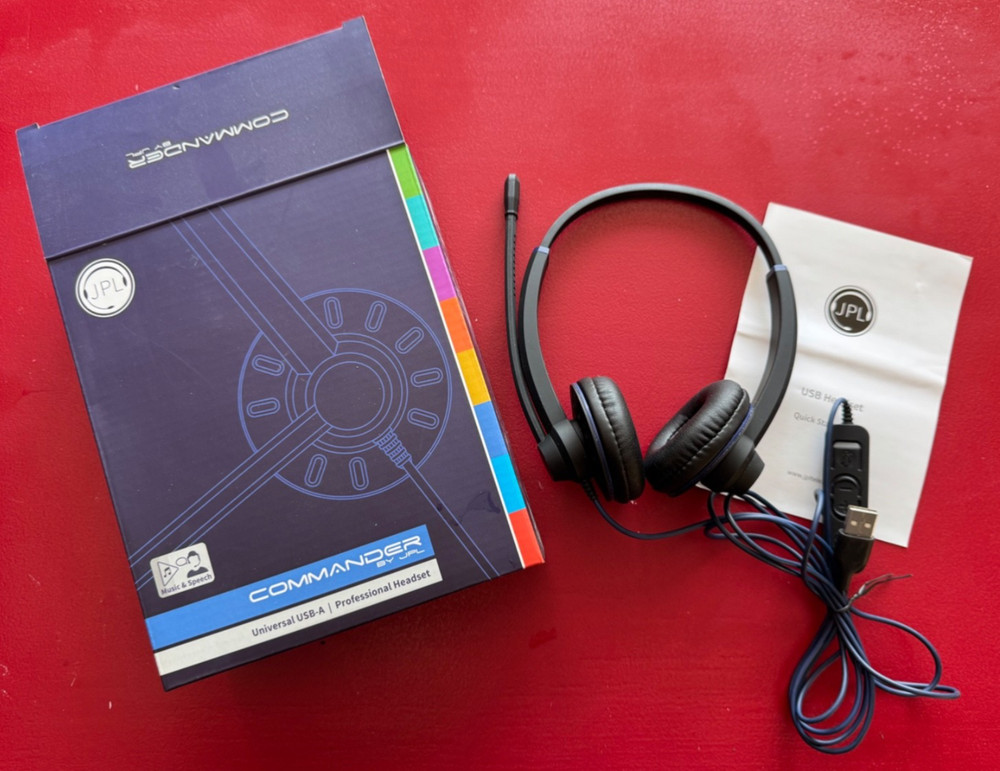 JPL Commander Universal USB-A professional headset