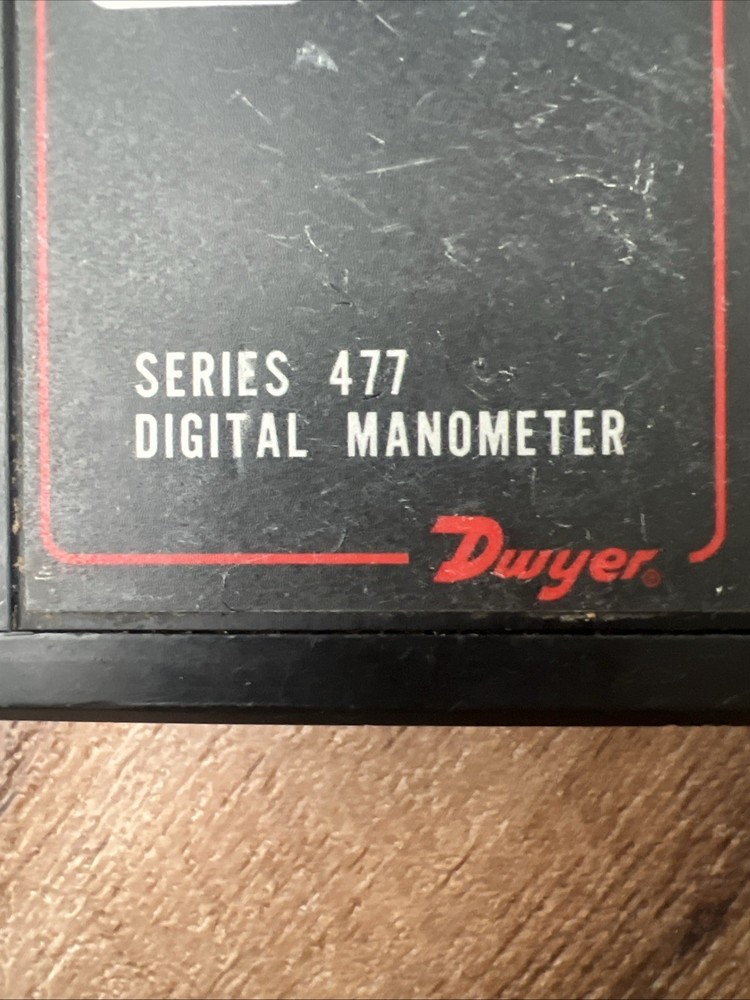 Dwyer 477 - 2 - FM Handheld Digital Manometer READ UNTESTED