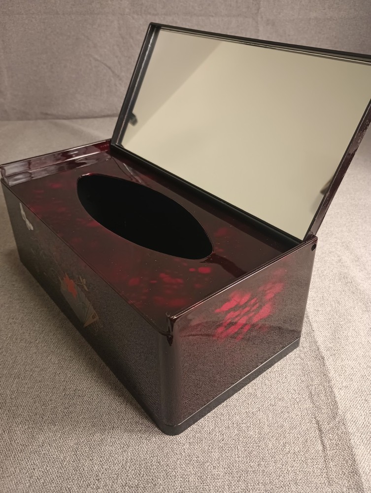 Ono Japan Lacquerware Hinged Mirrored Slim Tissue Box Butterflies