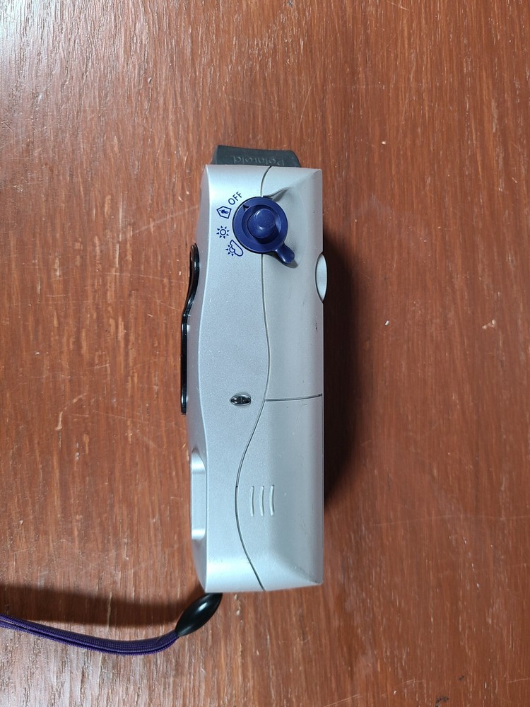Polaroid I-Zone Instant Pocket Camera - (Untested) Used Silver