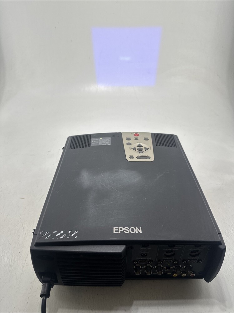 Epson PowerLite 5300 LCD Projector ELP-5300