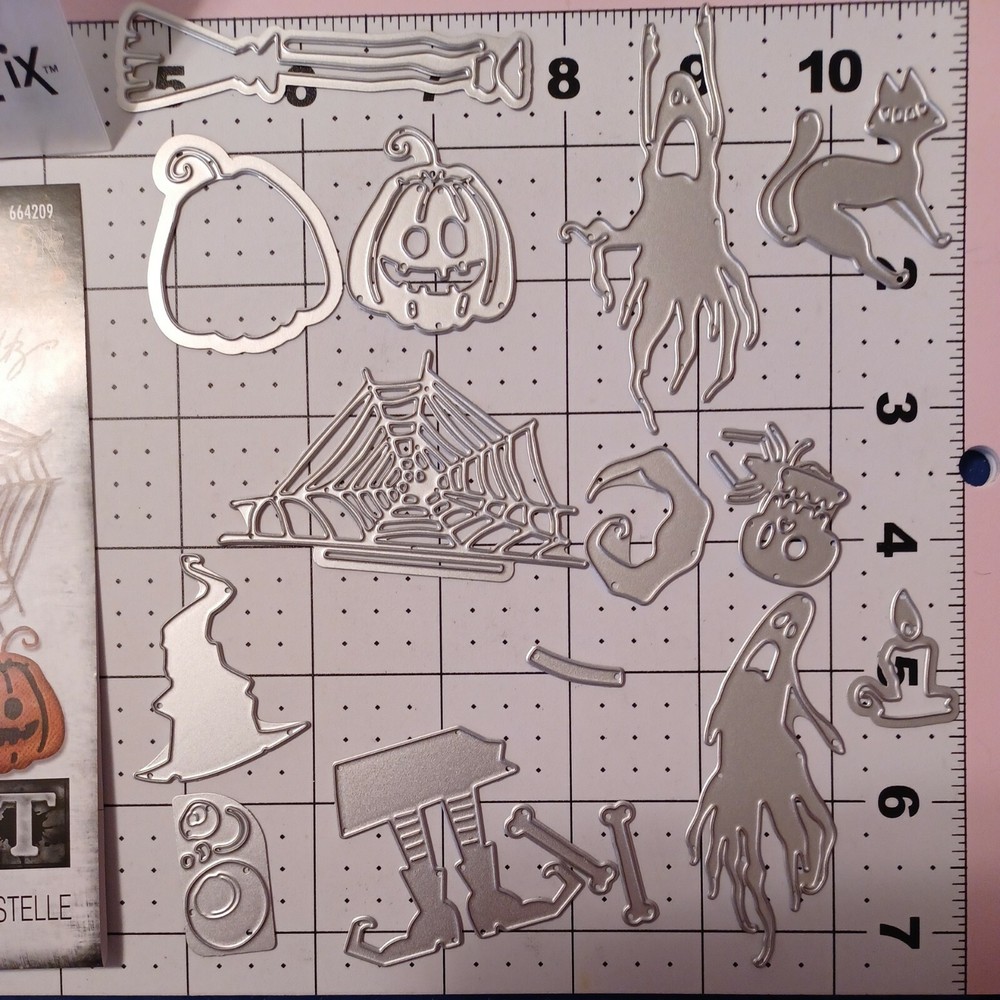 Tim Holtz Universal Thinlits Frightful ghost spider web cat witch hat feet candl