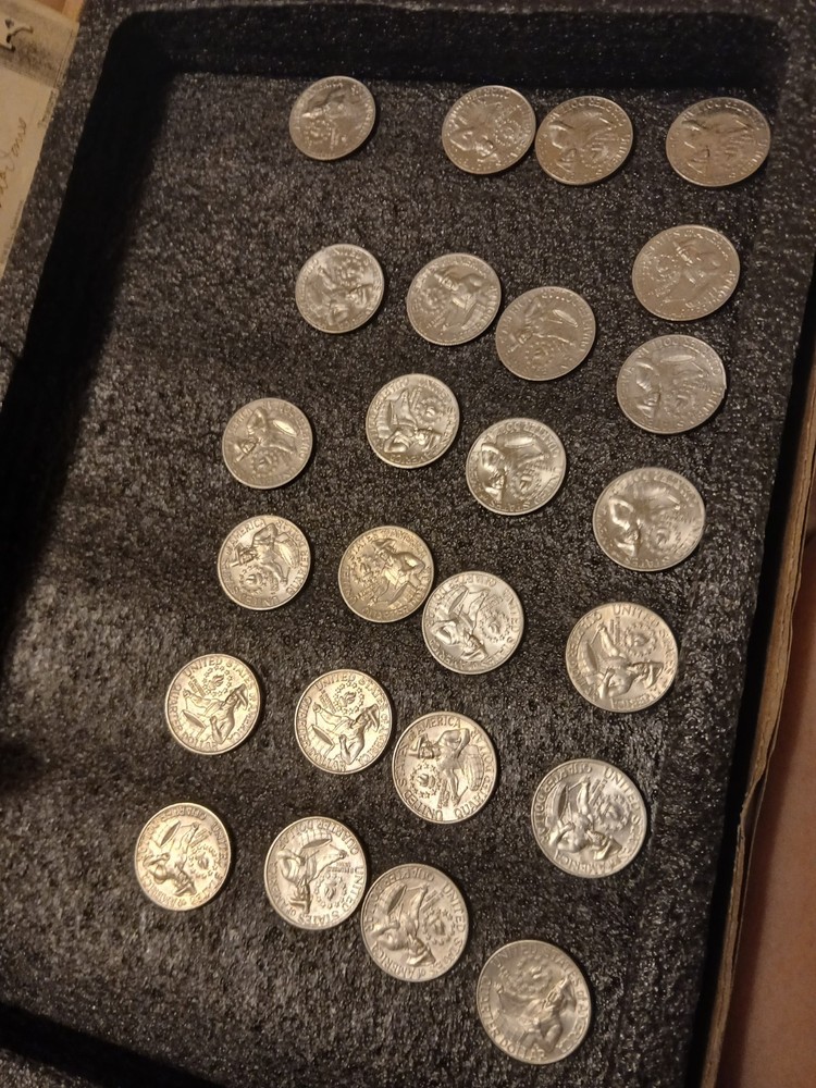 30 unlimited Bicentennial quarters