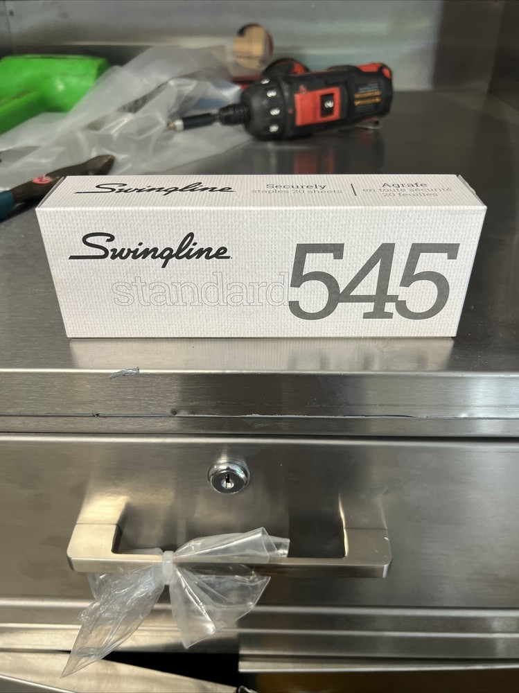 Swingline Standard Desktop Stapler, 15 Sheet Capacity, Black
