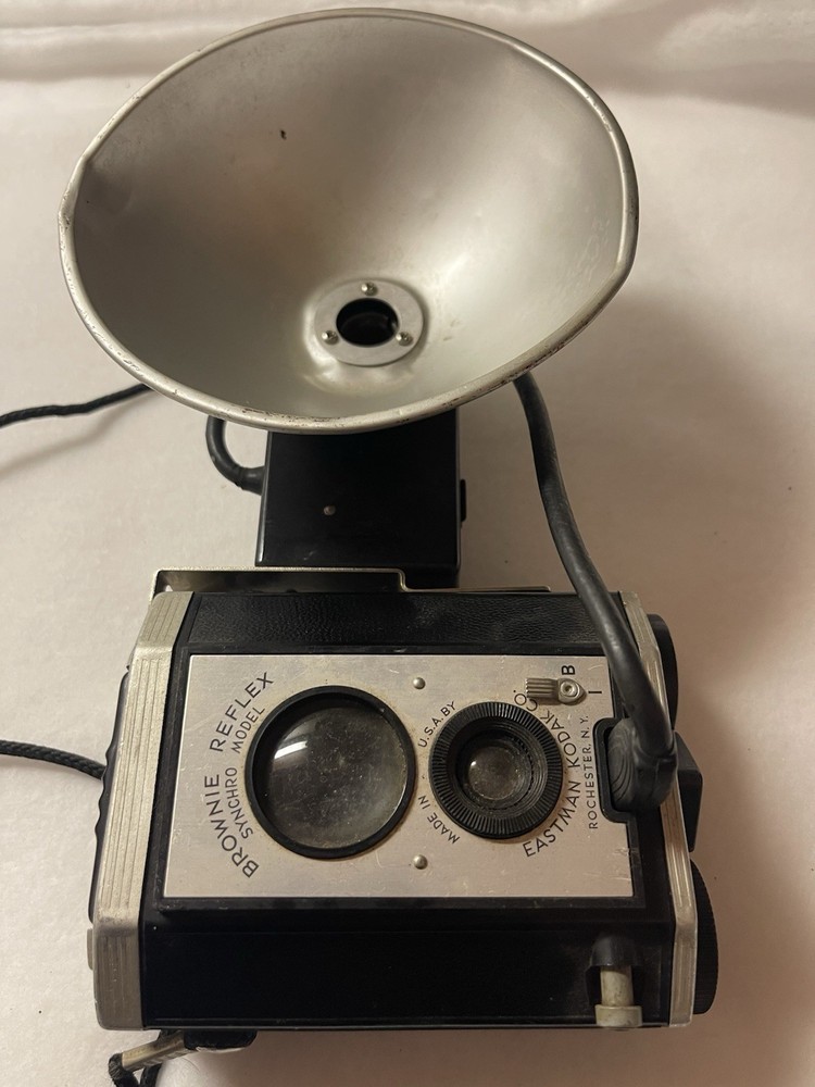 Kodak Brownie Reflex Synchro Model camera