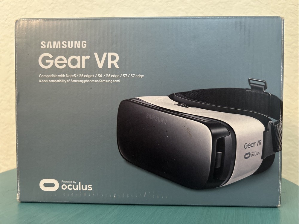 Samsung Gear VR Oculus Virtual Reality Headset