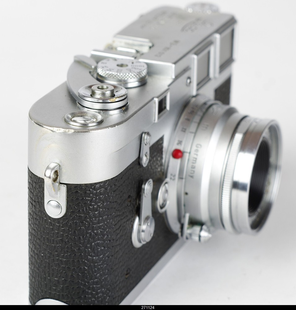Leica M3 Camera Lens Summaron 3,5/3,5cm w/ Case