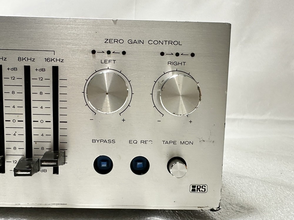 Realistic 31-2000A 10-Band Wide Range Stereo Frequency Equalizer ~ Broken Knobs