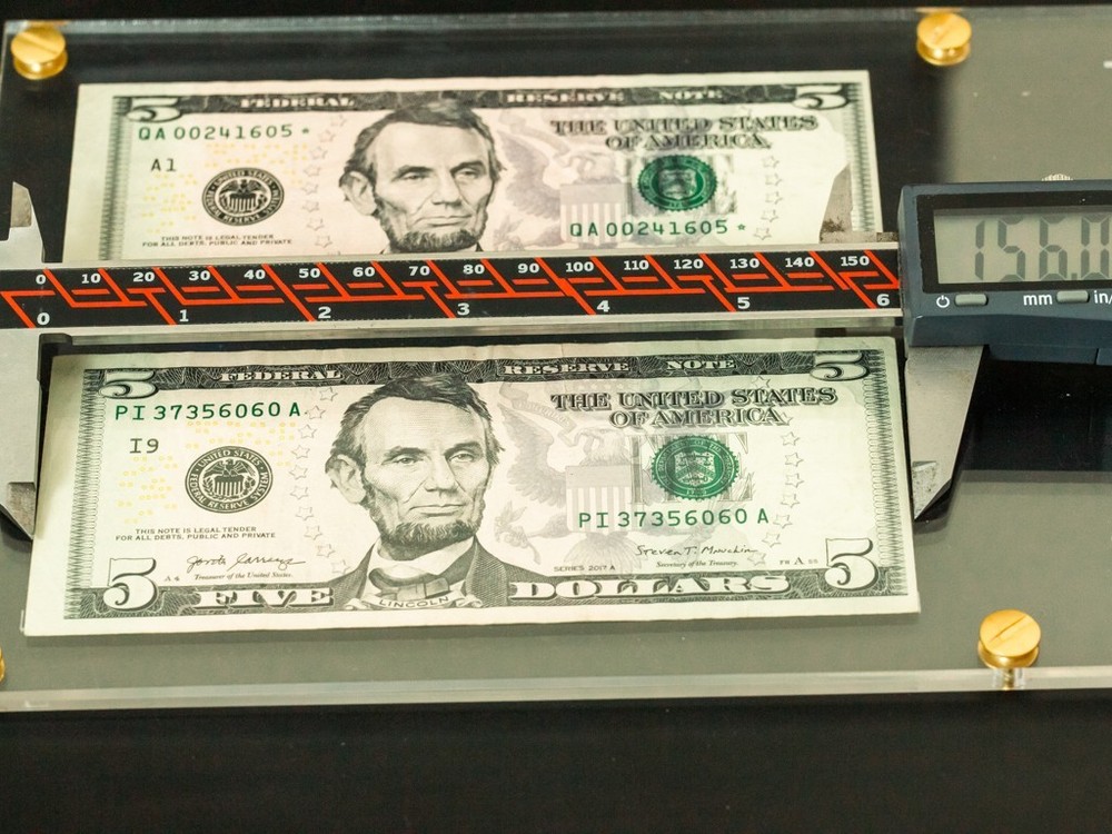 RARE $5 Error Pair – 2017A + 2021 * Low Run Star Note – Matching Misaligned