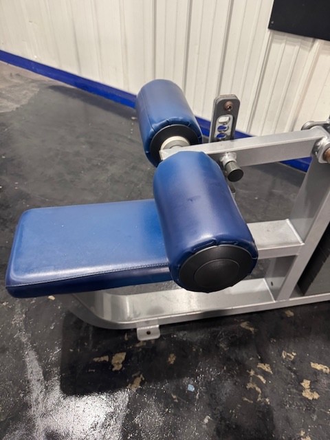 Life Fitness | Pro2 Lat Pulldown