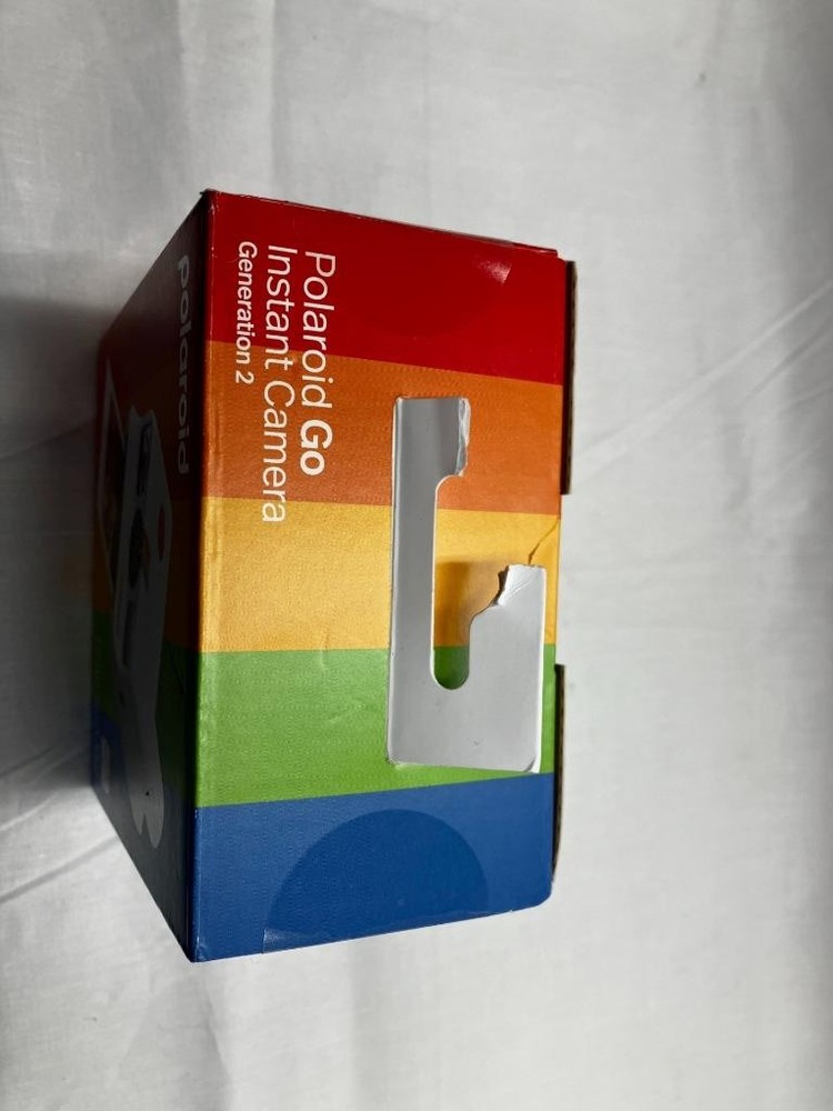 Polaroid Go Gen 2 + Clip Instant Camera Bundle