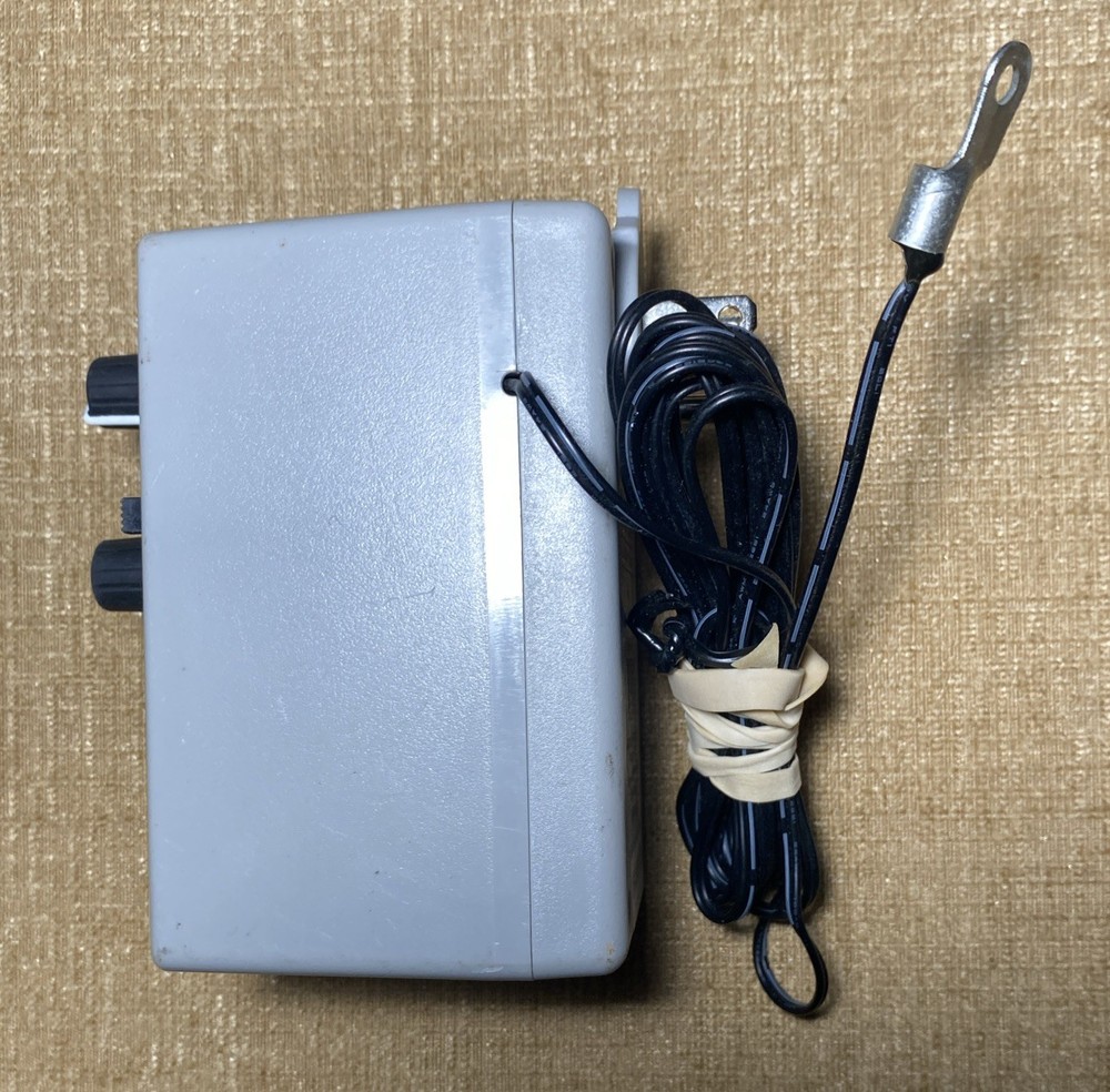 VSC-DNe Variable Speed Fan Controller With Photocell for Day/Night Operation