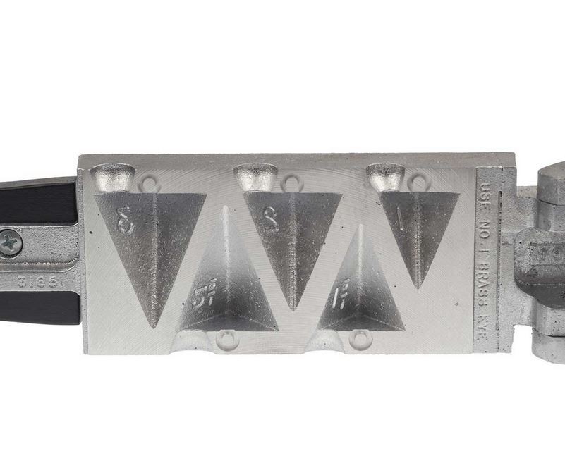 Do-It Pyramid Sinker Fishing Sinker Mold