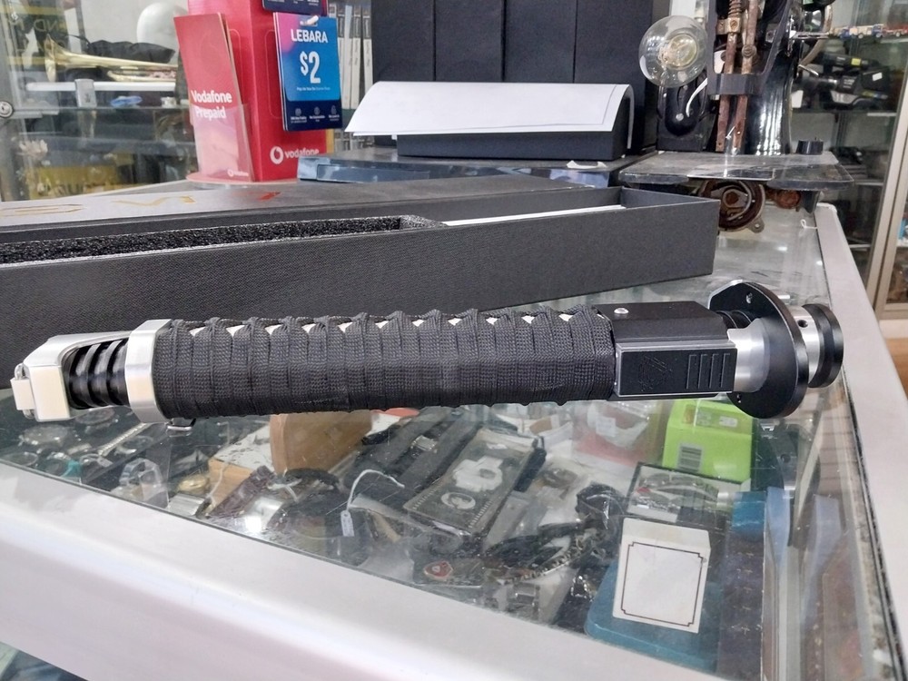 Star Wars SN Pixel V4 Ronin Lightsaber Replica Force FX Heavy Dueling Bluetooth