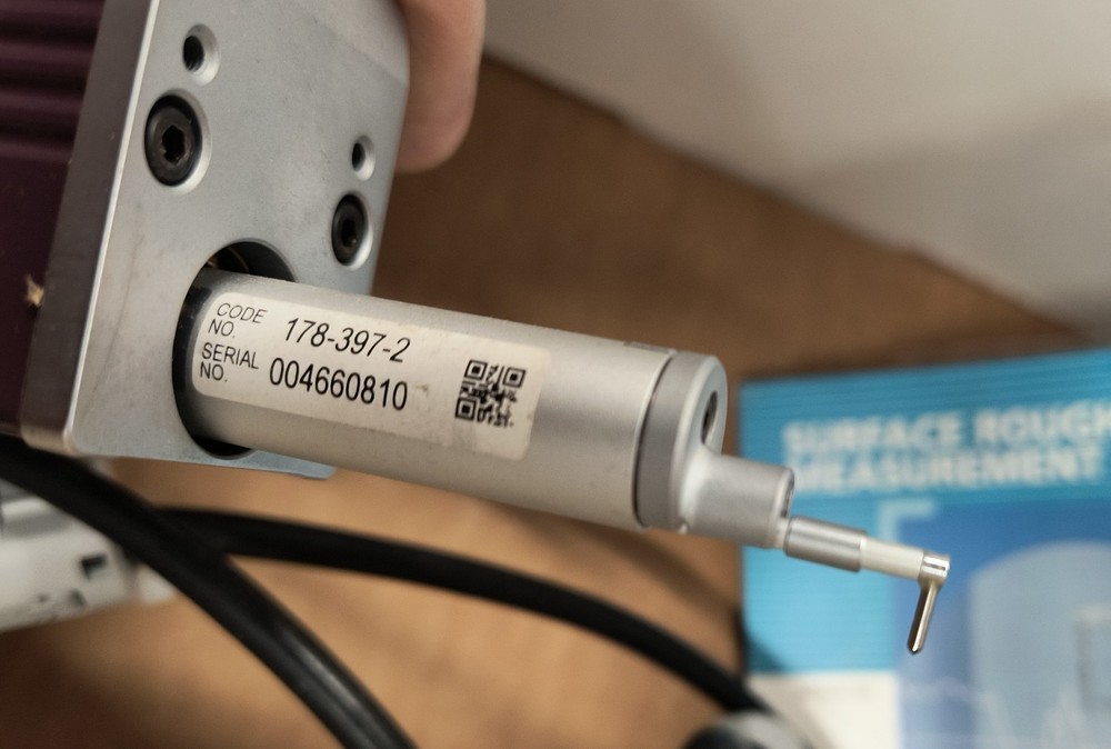 Mitutoyo SJ-400 Surface Roughness Tester