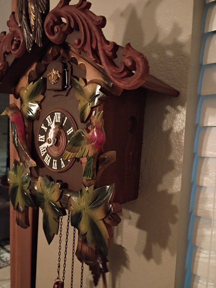 RARE ANTIQUE GERMAN CUCKOO CLOCK WORKING